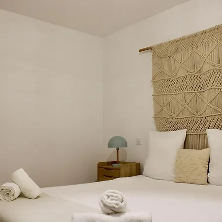 Lägenhet Les Hauts Du Port-appartement Elegant Et *