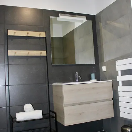 Apartament Les Hauts Du Port-appartement Elegant Et